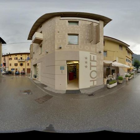 Hotel Cumili Capo di Ponte Экстерьер фото
