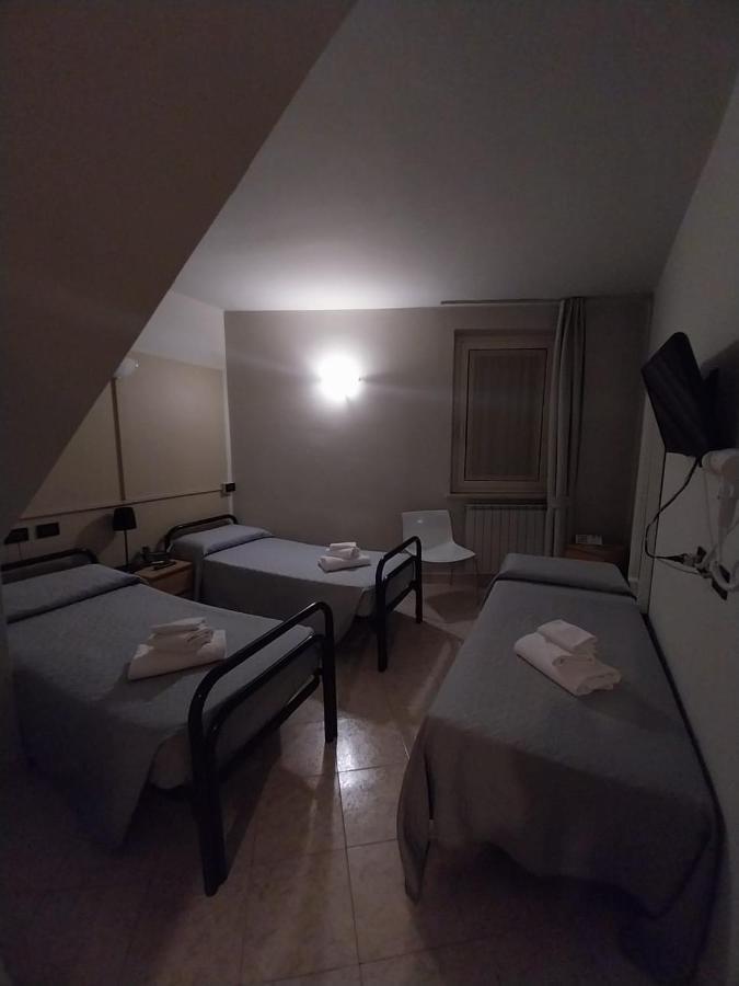 Hotel Cumili Capo di Ponte Экстерьер фото
