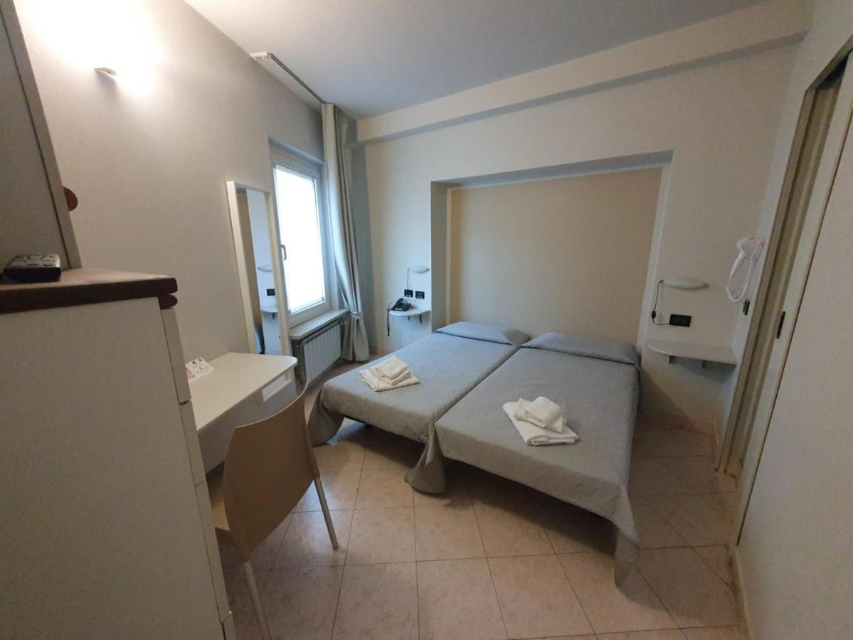 Hotel Cumili Capo di Ponte Экстерьер фото