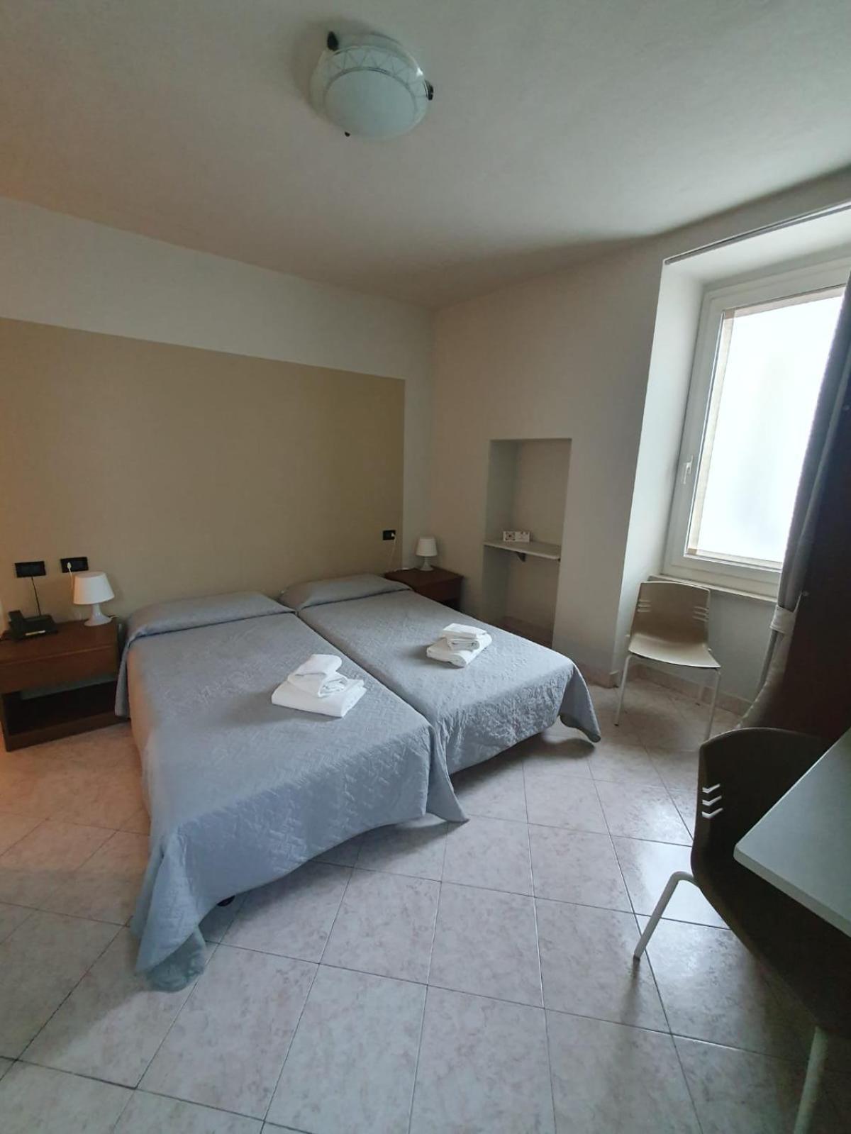 Hotel Cumili Capo di Ponte Экстерьер фото