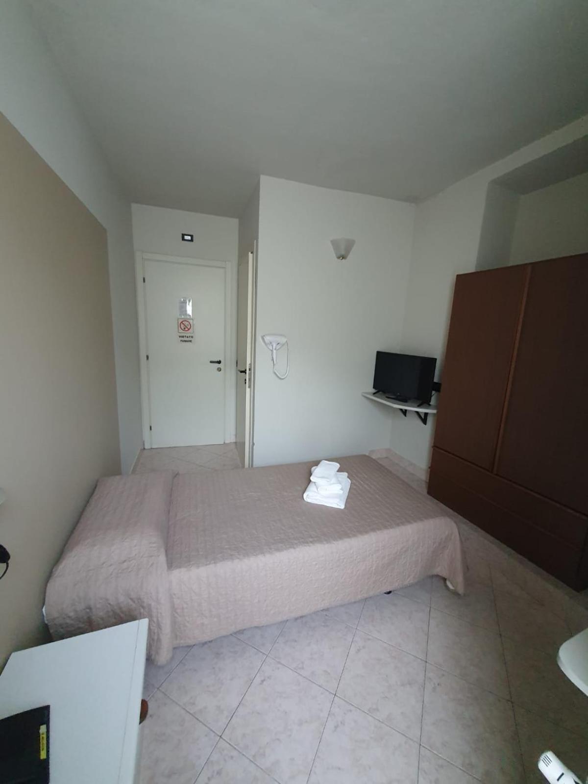 Hotel Cumili Capo di Ponte Экстерьер фото